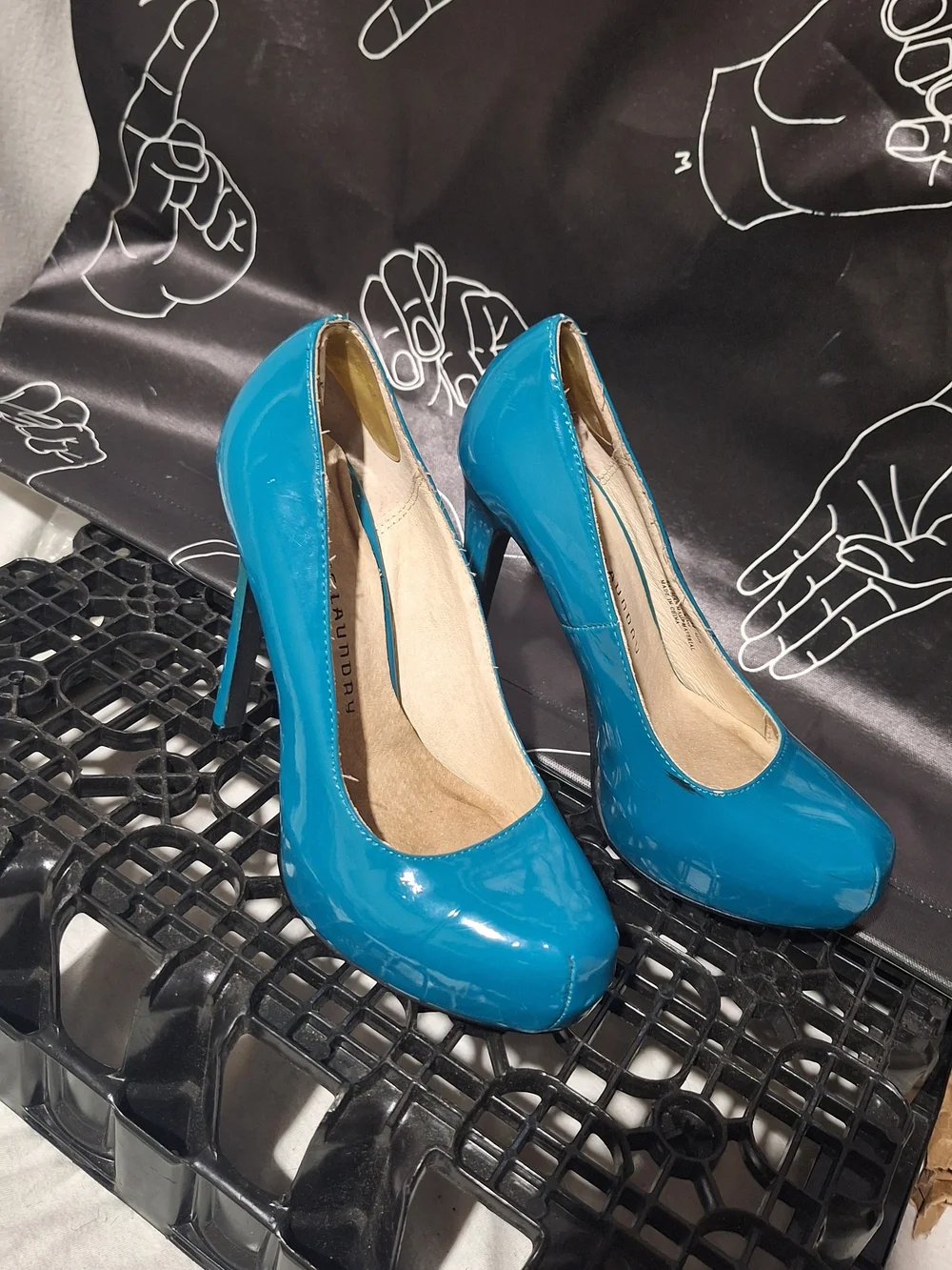Women’s Teal Patent High Heel Pumps